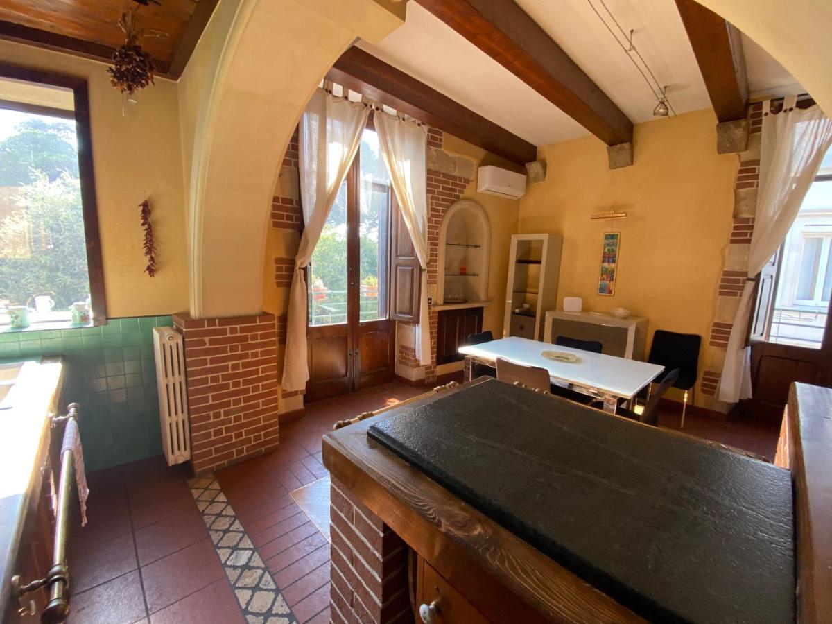 Apartment Casa Chiara, Roof Terrace, 100m To The Historical Center Lecce