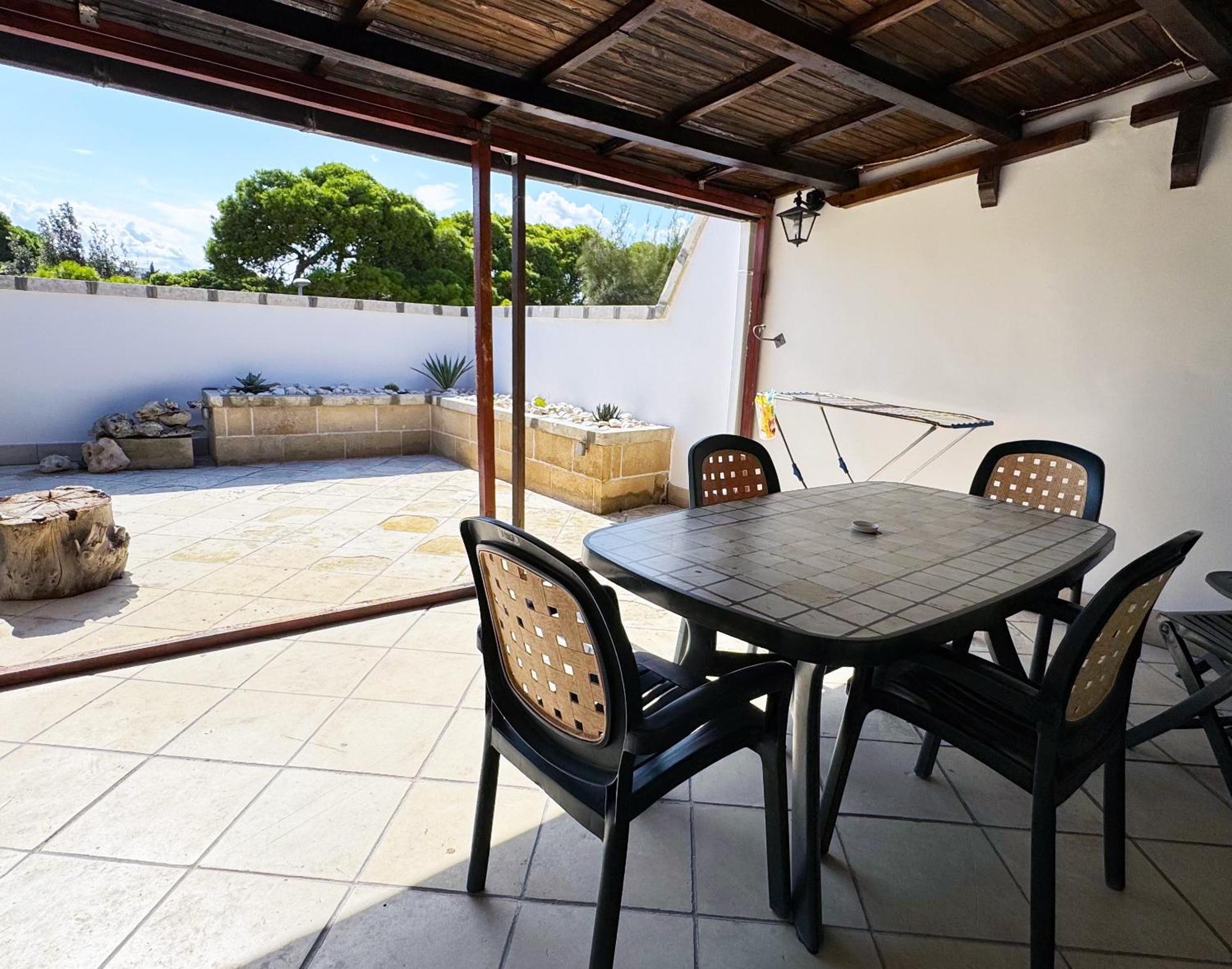 Apartment Casa Chiara, Roof Terrace, 100m To The Historical Center Lecce